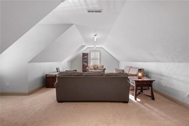 215 Berry Hill Lane, Tyrone, GA 30290