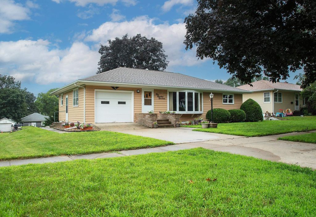 519 N 5th Street, Greene, IA 50636