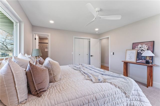 205 Big Tree Drive, Bentonville, AR 72712