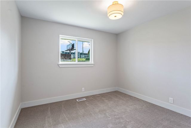 205 Big Tree Drive, Bentonville, AR 72712