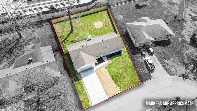 205 Big Tree Drive, Bentonville, AR 72712