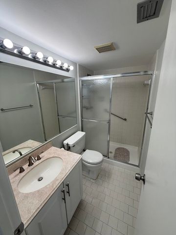 501 Shady Pine Way C2, Greenacres, FL 33415