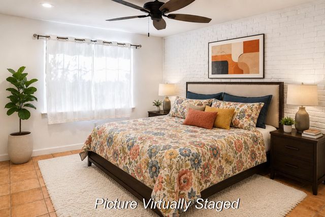 2744 Briarhurst Drive 31, Houston, TX 77057