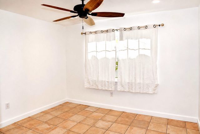 2744 Briarhurst Drive 31, Houston, TX 77057