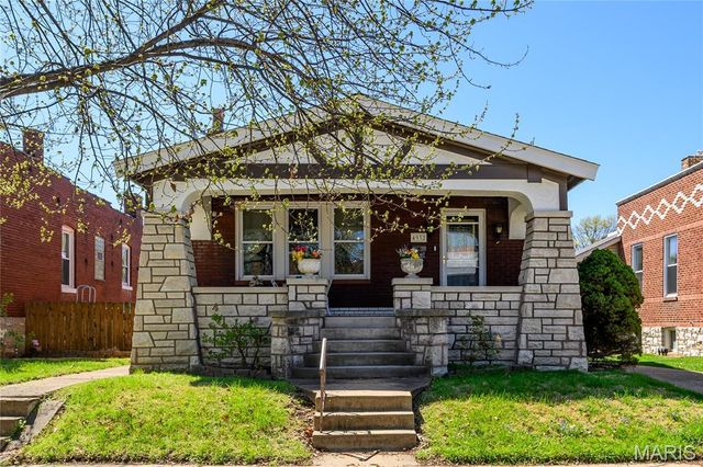 4932 Lisette Avenue, St Louis, MO 63109