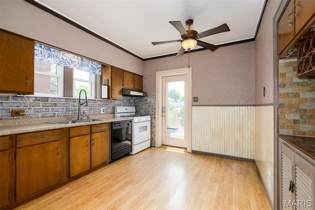4932 Lisette Avenue, St Louis, MO 63109