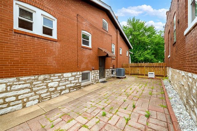 4932 Lisette Avenue, St Louis, MO 63109