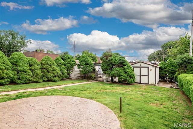 4932 Lisette Avenue, St Louis, MO 63109