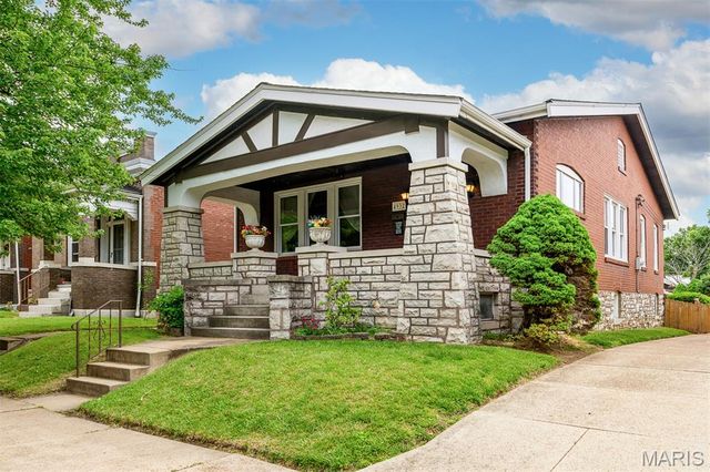 4932 Lisette Avenue, St Louis, MO 63109