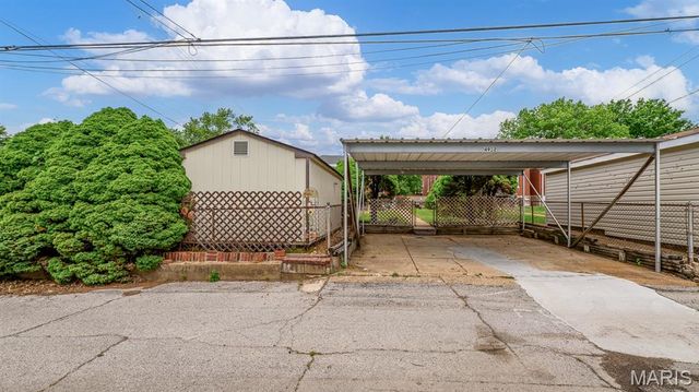4932 Lisette Avenue, St Louis, MO 63109