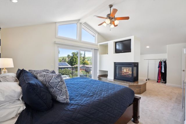 367 Mt Washington Way, Clayton, CA 94517