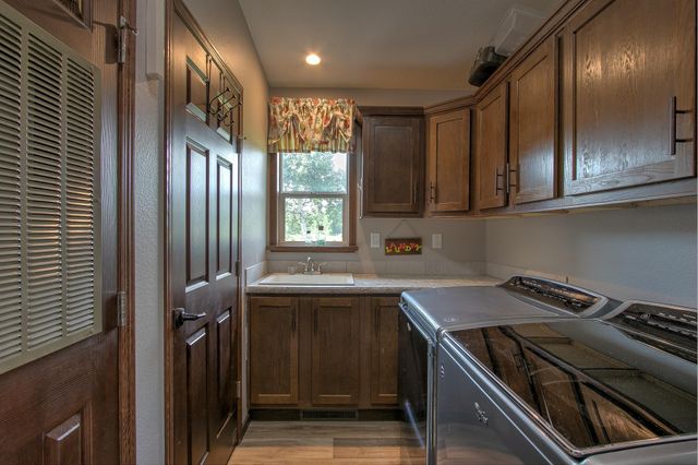 10072 Benjamin Drive, Pine City, MN 55063