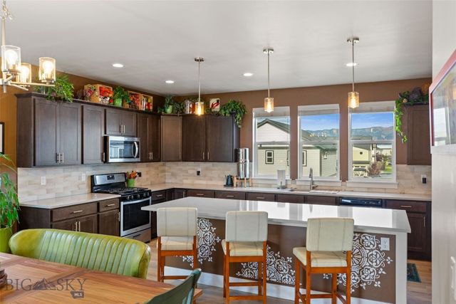 1020 Butler Creek Ave, Belgrade, MT 59714