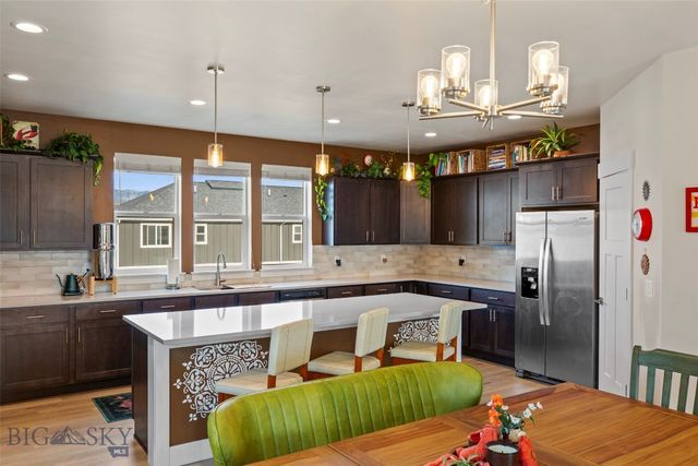 1020 Butler Creek Ave, Belgrade, MT 59714