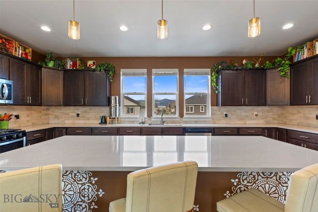1020 Butler Creek Ave, Belgrade, MT 59714