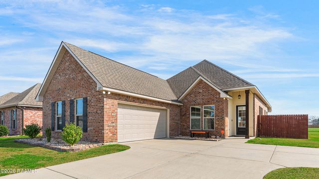 223 Preston Rose Lane, Youngsville, LA 70592