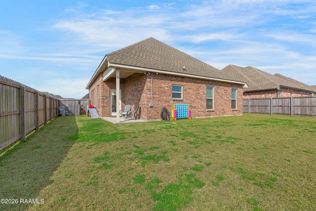 223 Preston Rose Lane, Youngsville, LA 70592