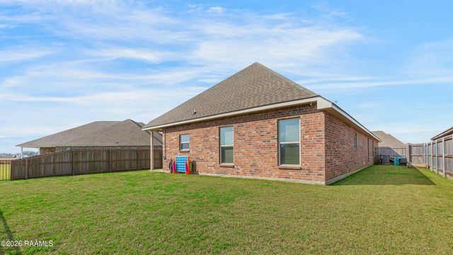 223 Preston Rose Lane, Youngsville, LA 70592