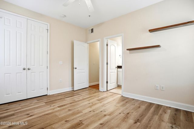 123 Covil Avenue 203, Wilmington, NC 28403