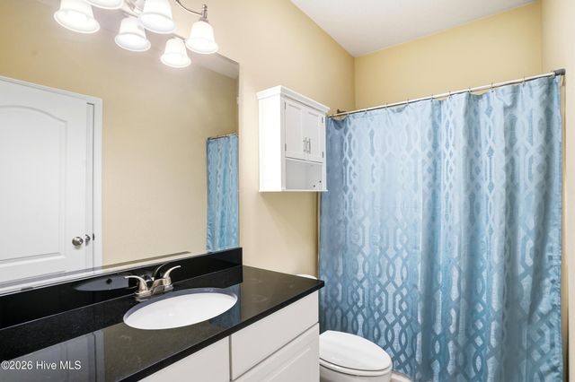 123 Covil Avenue 203, Wilmington, NC 28403