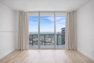 1750 N Bayshore Dr 3811, Miami, FL 33132