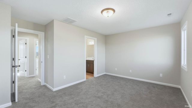 10967 Oaklynn Reserve Boulevard, Fort Wayne, IN 46835