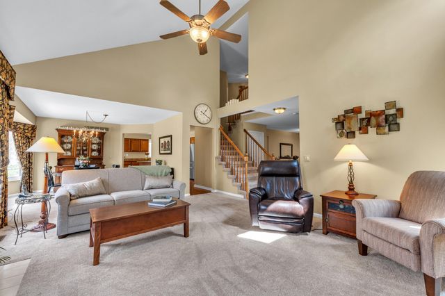 14756 Village Court, Plymouth Charter Twp, MI 48170