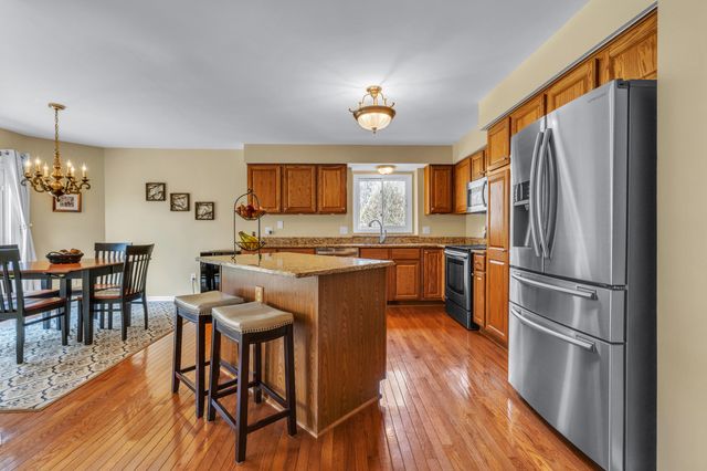 14756 Village Court, Plymouth Charter Twp, MI 48170