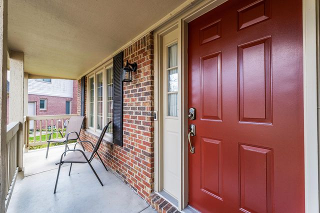 14756 Village Court, Plymouth Charter Twp, MI 48170