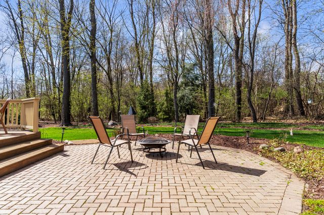 14756 Village Court, Plymouth Charter Twp, MI 48170