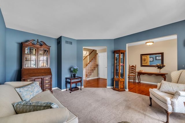 14756 Village Court, Plymouth Charter Twp, MI 48170