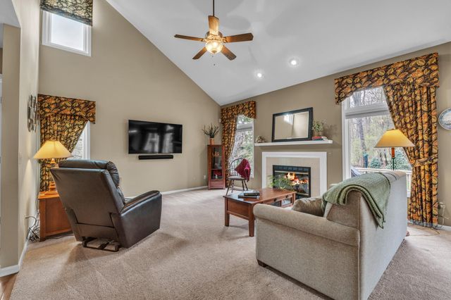 14756 Village Court, Plymouth Charter Twp, MI 48170