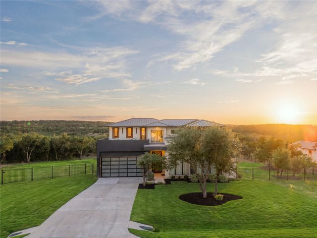 8112 Kuhn DR, Austin, TX 78736