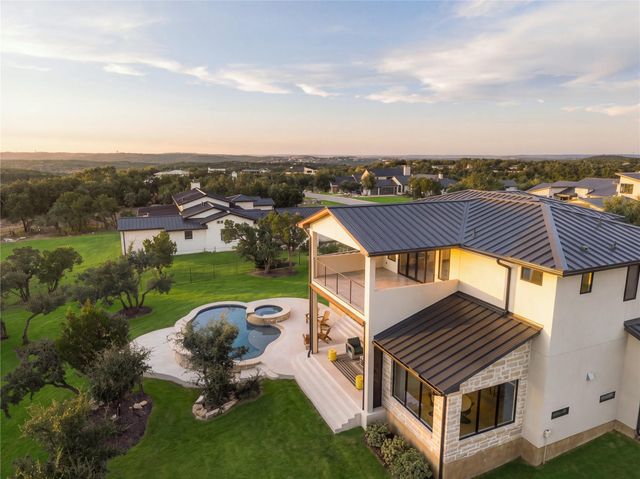 8112 Kuhn DR, Austin, TX 78736