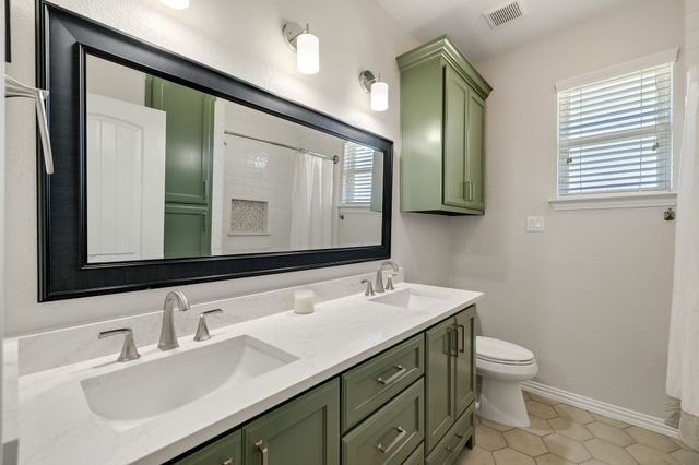 5750 High Mesa Drive, Justin, TX 76247