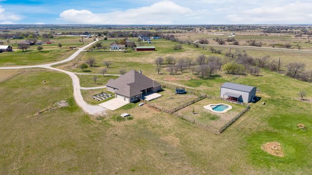 5750 High Mesa Drive, Justin, TX 76247