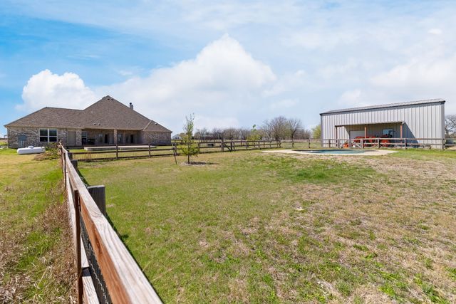 5750 High Mesa Drive, Justin, TX 76247