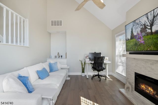 279 De Rose Ct, West Orange Twp., NJ 07052