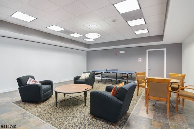 279 De Rose Ct, West Orange Twp., NJ 07052