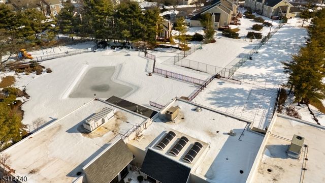 279 De Rose Ct, West Orange Twp., NJ 07052