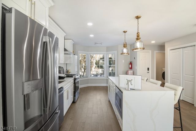 279 De Rose Ct, West Orange Twp., NJ 07052