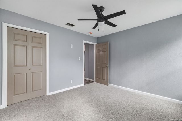 2258 W Mill St, New Braunfels, TX 78130