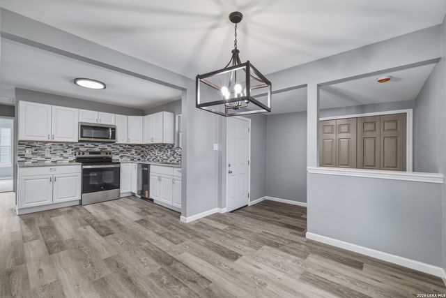 2258 W Mill St, New Braunfels, TX 78130