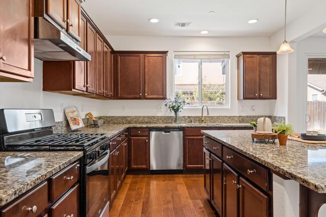 6888 W Parr, Fresno, CA 93722