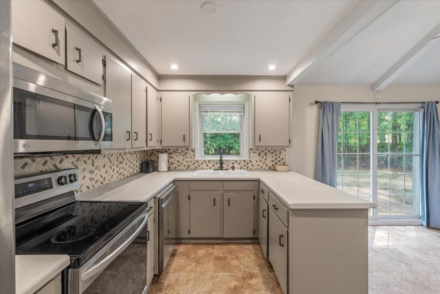 104 Duncan Court, Summerville, SC 29486
