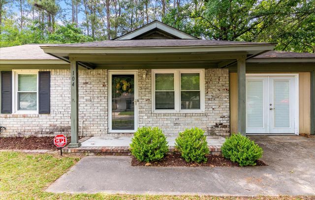 104 Duncan Court, Summerville, SC 29486
