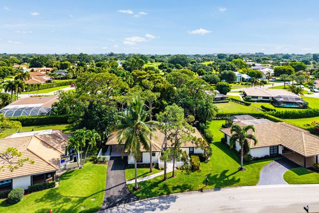 433 Pine Villa Drive, Atlantis, FL 33462