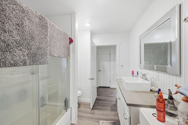 35 N Midland Blvd., Nampa, ID 83651