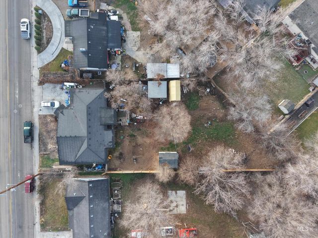 35 N Midland Blvd., Nampa, ID 83651