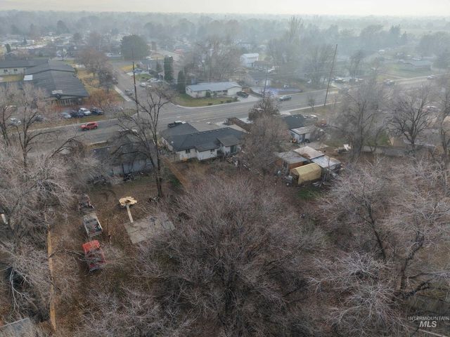 35 N Midland Blvd., Nampa, ID 83651